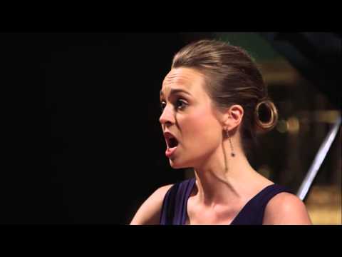 Sophie Macrae - Can't Help Lovin' Dat Man (Show Boat)