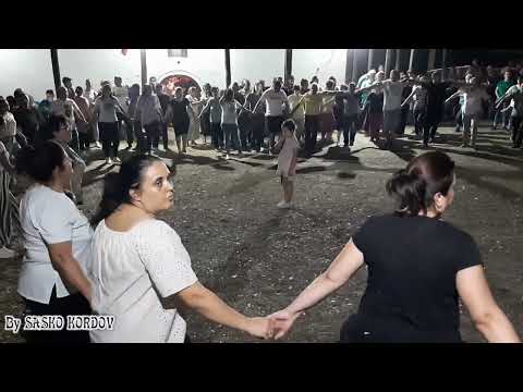 Selo Leskovica Palanecka Trojka By Sasko Kordov