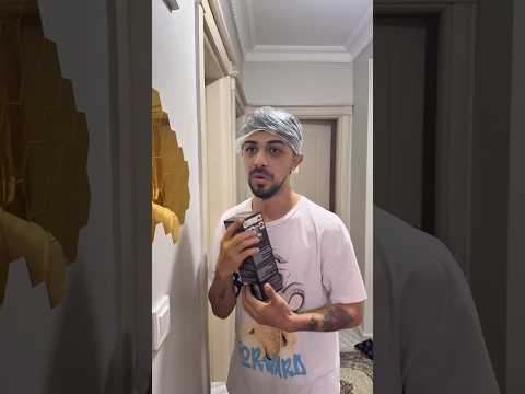 Kardeşime Boya Diye Saç Dökücü Verdim #shortvideo #shorts #comedy #trending