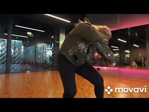 Танцуем DANCEHALL 💃💃💃   🎼music shockman x limitless HOT TOPICS 🩰dance teacher @janna.yurievna