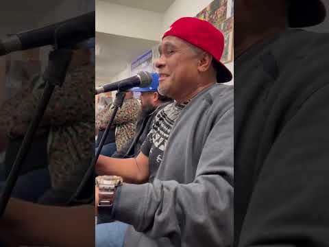 Neu nofo 'o fifili.. Tolo in da house..