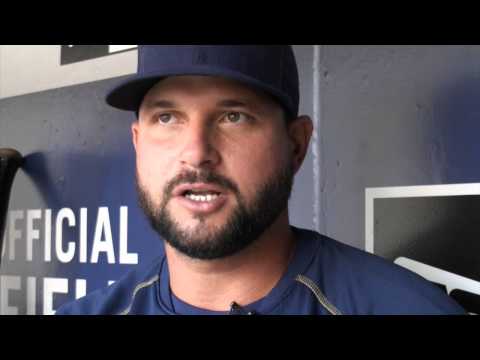 Yonder Alonso's awesome birthday cake