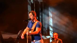 Easton Corbin - A Little More Country Than That (8/13/13)