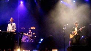 Cut Copy - Hanging Onto Every Heartbeat