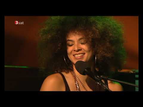 WDR Big Band und Kandace Springs - The World Is A Ghetto - Ledverkusener Jazztage 2018