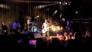 Raphael Saadiq &quot;Big Easy&quot; Encore LIVE Mejeriet Lund Sweden Oct 16 2009 Part 1