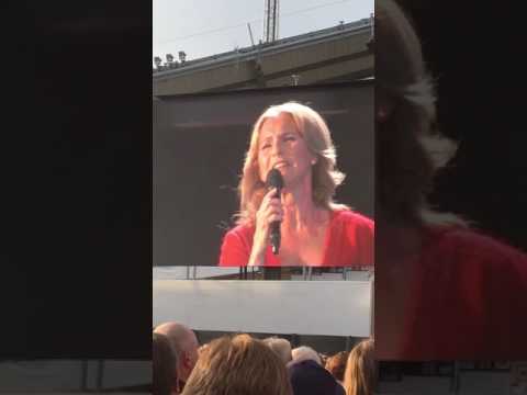 Helen Sjöholm I Love Musicals Ullevi 2017