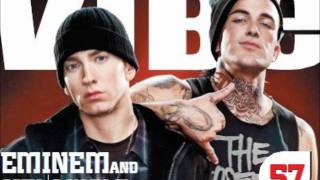 Yelawolf ft. Eminem - Throw It Up Remix (2012)