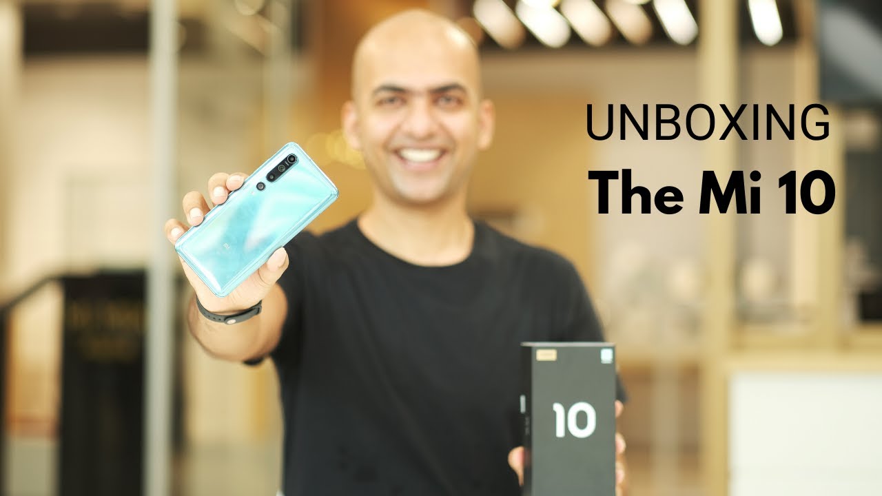 Mi 10 Unboxing, ft. Manu | Top 10 features - #108MP, #30WirelessCharging, and more