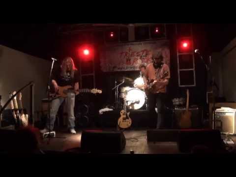 Ressel Brothers "Just before you're sinkin' down" 18-03-2014 opening act Ian Siegal and Mike Sponza