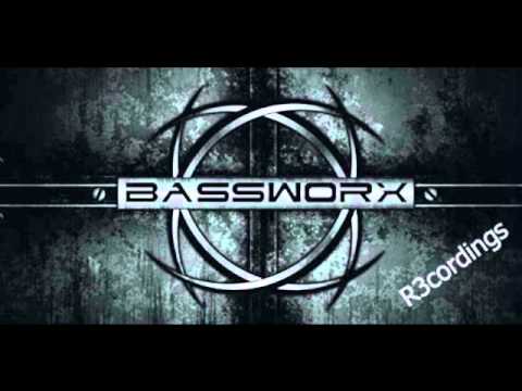 Trolls Don't Like You - Quliniez vs Nicky Romero (Dj Flo Remix)