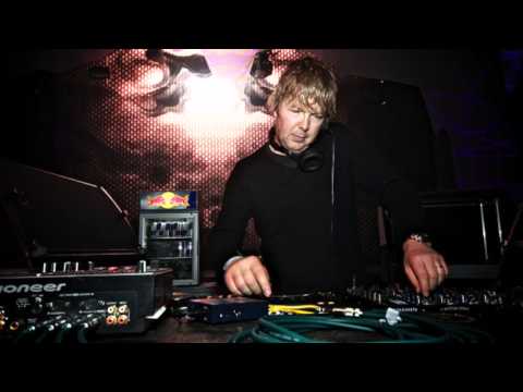 John Digweed Playing Dean Demanuele & Lee Van Dowski - Geroldstrasse 5 @ Time Warp 2014 Mannheim