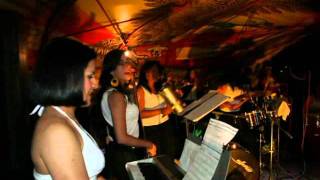 ORQUESTA CHIKAS KANDELA VIVA- BOGOTA.wmv