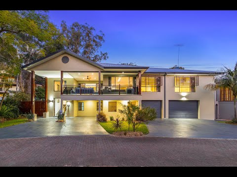 75 Carinya Road, Picnic Point - Daystar First National (Real Estate Video)