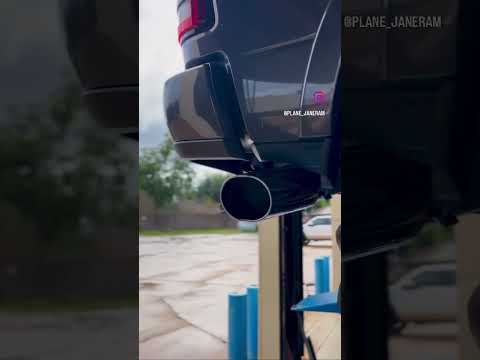 Banks Power Monster Exhaust 2019 Ram 2500 #mallcrawler #truck #diesel
