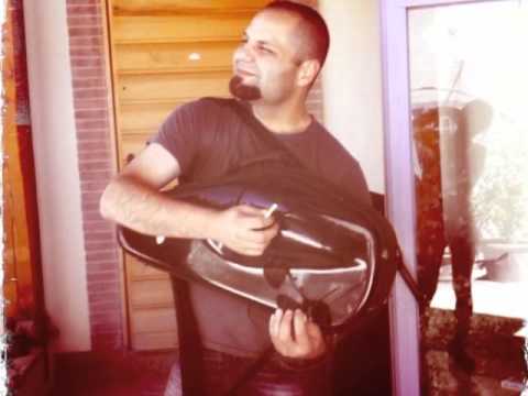 Emoticons Giuro, e' quasi pop (L.Masciari) Feat Danilo Rea