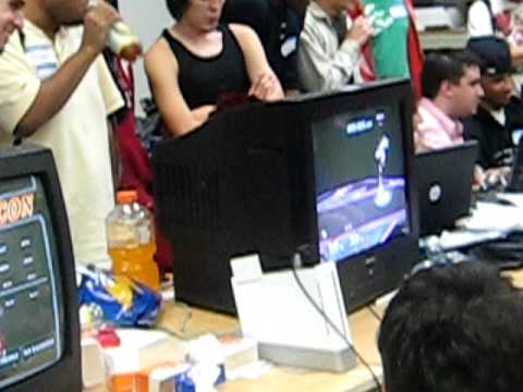 Shiz(Fox) M2K(Marth) 3 ROM 1 CROWD