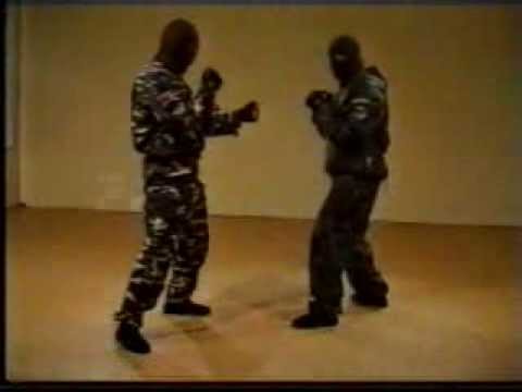 Spetsnaz instructional video / Video de entrenamiento Spetsnaz GRU