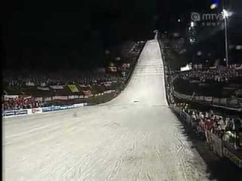 Zakopanen vakava mäkihyppyonnettomuus