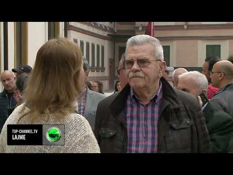 Top Channel/ Aktori Robert Ndrenika mbështet Veliajn: Tirana kurrë nuk ka qenë më mirë