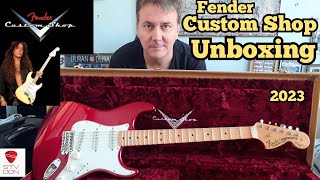 Video thumbnail for Fender Custom Shop unboxing - Yngwie Malmsteen signature Stratocaster Candy Apple Red by Stefano Scarlata Duran Guitar