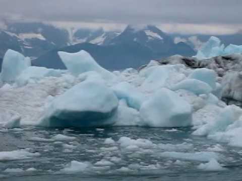 Cruising Icy Waters of Columbia Bay