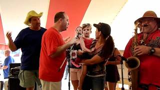 Pretty Dancing Girl - Bubba