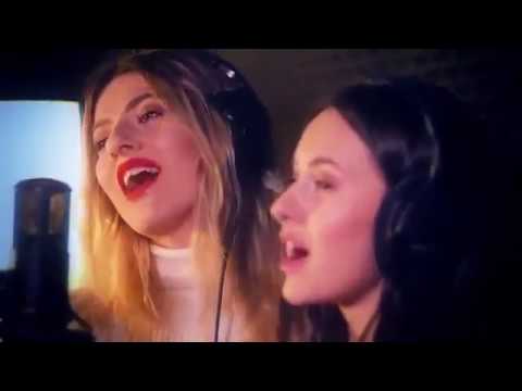 Lidia Buble feat. Diana Buble - O veste-am adus