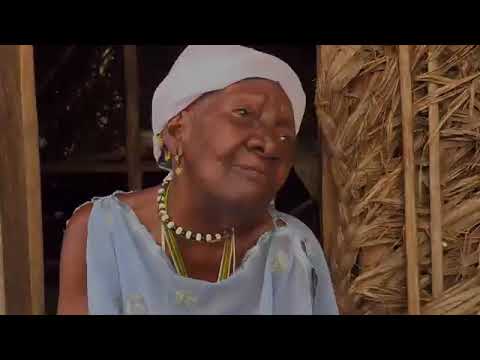 With Dr Kposowa and Mama Munda… Mama Munda en me comot na di same chiefdom na Pujehun District