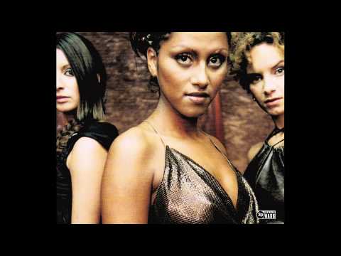 Sabrina Setlur feat. Cora E. & Brixx - Hija (Nasty LSD & Crack-Track) (Official 3pTV)