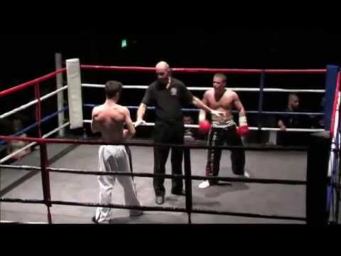 Lee Hollingsworth Vs Steven Cook in a Prestige Bout
