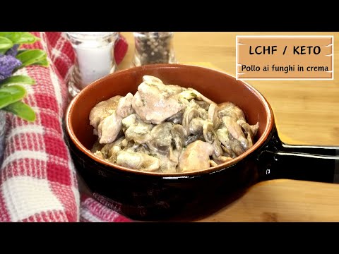 Pollo con Funghi Champignon cremosi, Keto e Low-Carb
