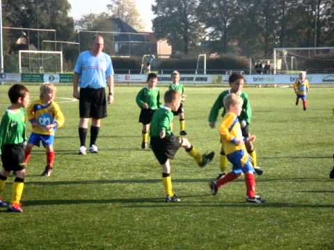 UNA/Brinvast F7 - DVS F8 (01-10-2011)