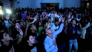 Fernando Júnior - Me faz Sensível - Igreja Quadrangular em Aracaju - Sergipe