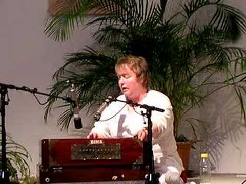 Gayatri Mantra mit Shivakami