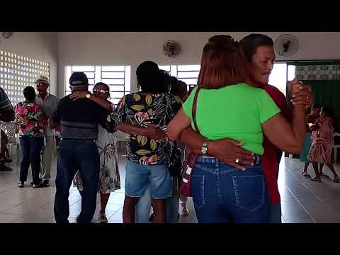 Chico Cearense e Cachorrão animando o forró dos idosos em Valença do Piauí 