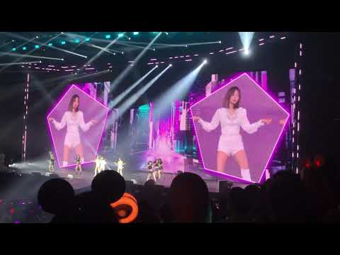 TWICE(트와이스) 190721[FANCAM] TWICELIGHTS in Newark - Born This Way