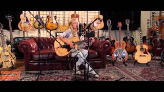 Billie Marten - Too Close (Alex Clare Cover) - Ont&#39;s Sofa Gibson Sessions