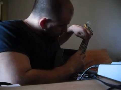 10 Fingers Tapping Riff