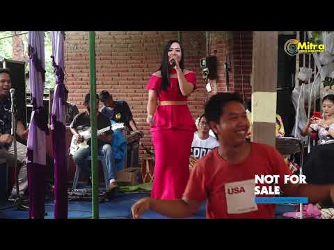 Couple Artis Youtube Ft Dita bonita-SEBUAH NAMA-TERS MUSIC WEDDING NAJIB DAN MIRNA