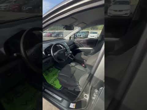 фото toyota corolla verso i 0