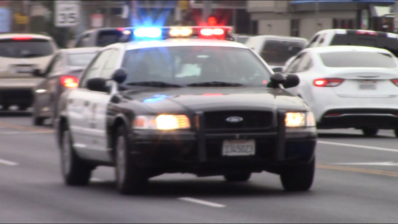 LAPD Crown Vic Responding x2