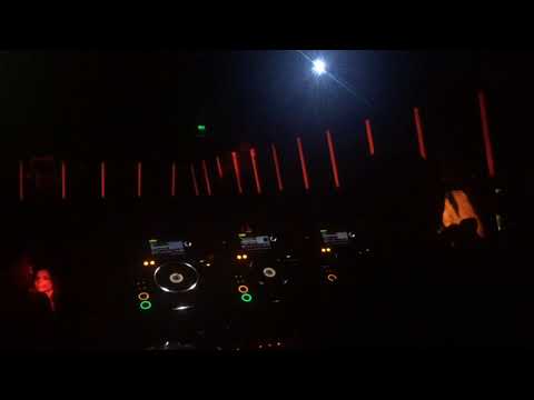 Arapu playing Auroom 001, Sebastian Eric - Somewhere in Control Club Bucharest