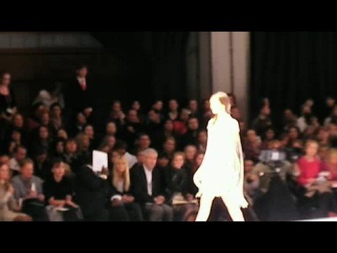 Paris Fashion Week S/S 2009 // Léonard // Introduction