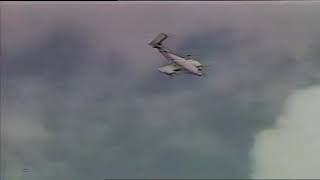 Plane Loses Wings During Airshow (09/11/83)