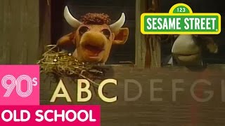 Sesame Street: Boogie Woogie Piggies Alphabet