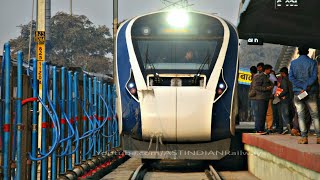 preview picture of video 'Train-18 | वन्दे भारत एक्सप्रेस पूरी रफ्तार में || Inaugural Run || Bamhrauli || Indian Railways'