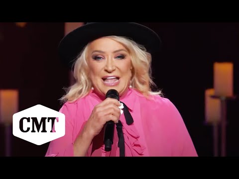 Tanya Tucker Performs "Blue Kentucky Girl" | A Celebration of the Life and Music of Loretta Lynn