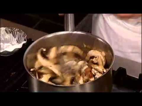 Cooking: Mac and Cheese with Bacon & Mushrooms