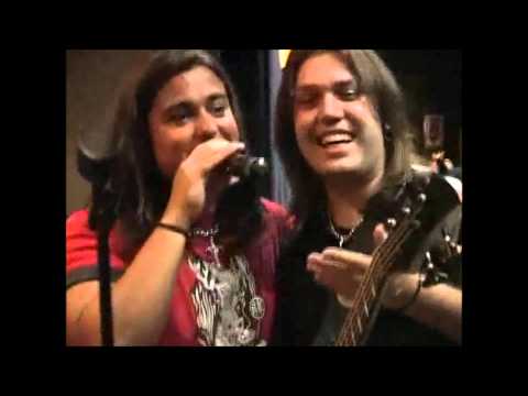 Thiago Bianchi - SHAMAN - Momentos engraçados na estrada